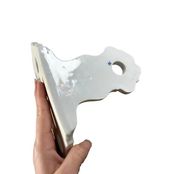 Vtg Meissen style Blue Onion Wall Utensil Holder - 10 slots- cottagecore - Picture 10 of 12